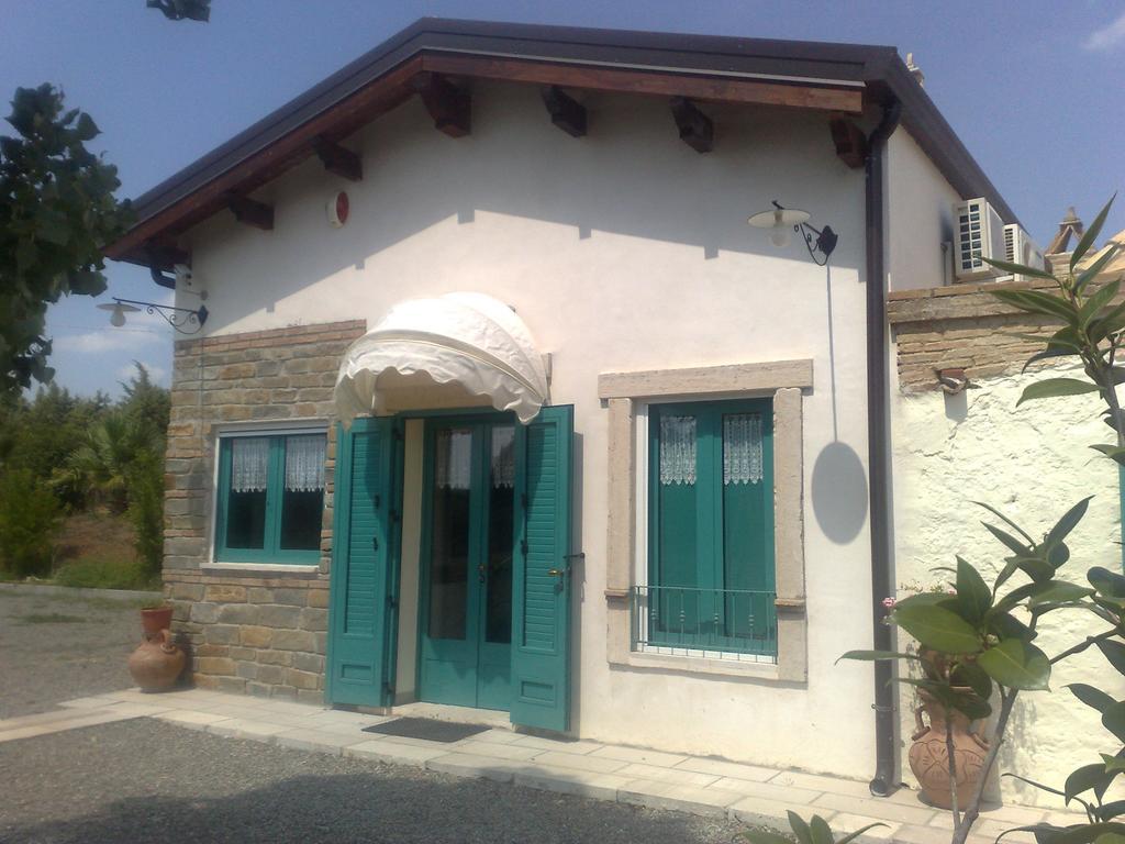 Agriturismo Terranova Pisticci Buitenkant foto